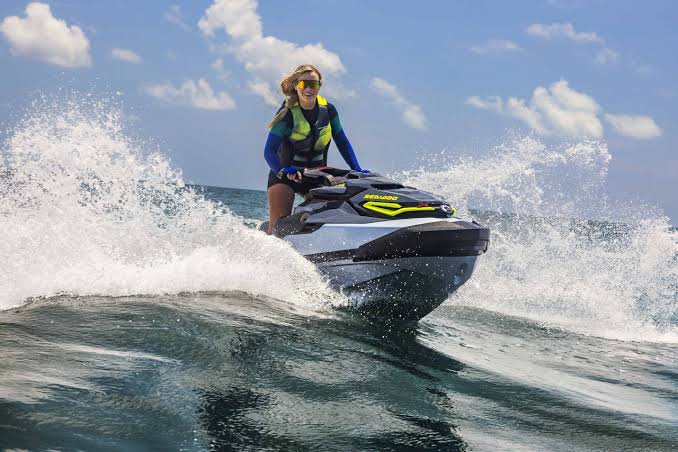 Sea-Doo Lança Linha 2025 com Novidades Empolgantes e Tecnologias de Ponta